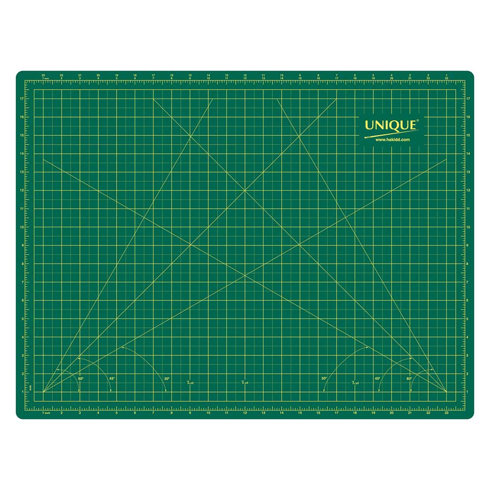 Tapis de coupe 18po x 24po - Unique